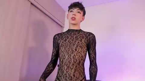 Evan voss  help me get 200 likesindependent model online show from 07/14/26, 08:25