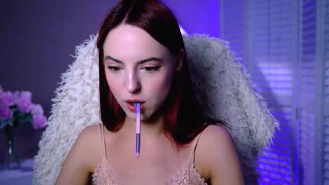 Eva  online show from 10/15/25, 12:05