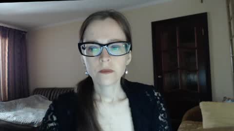 YourMistress online show from 04/15/26, 08:54