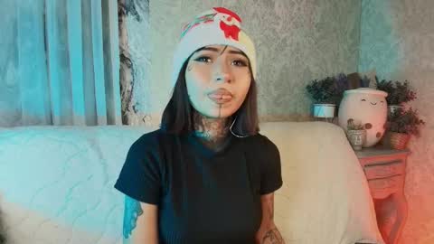 Eva online show from 12/22/25, 08:50