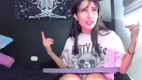  Eva online show from 11/13/25, 06:51