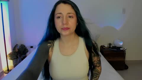 Snapshot of evangelinelovee chatting on 05/30/26, 12:08 Evangeline online show from 05/30/26, 12:08