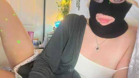 evangelineluvsyou online show from 07/22/26, 01:19