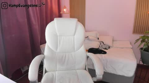 Eva Vamp online show from 09/09/25, 12:26