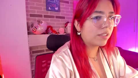 evangelinevoss online show from 09/15/25, 02:22