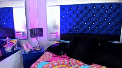 Snapshot of evanllelyne chatting on 11/07/25, 01:44 evanllelyne online show from 11/07/25, 01:44