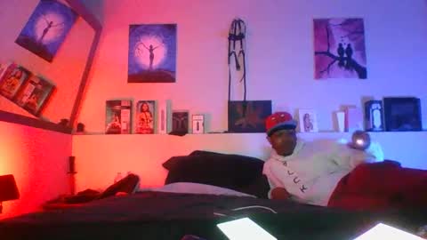 Snapshot of evanschris2048 chatting on 03/05/25, 03:29 evanschris2048 online show from 03/05/25, 03:29