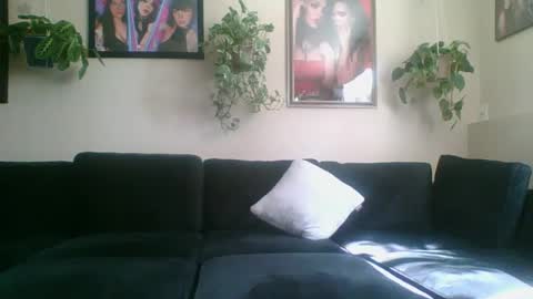 Snapshot of evanschris2048 chatting on 09/12/25, 09:37 evanschris2048 online show from 09/12/25, 09:37