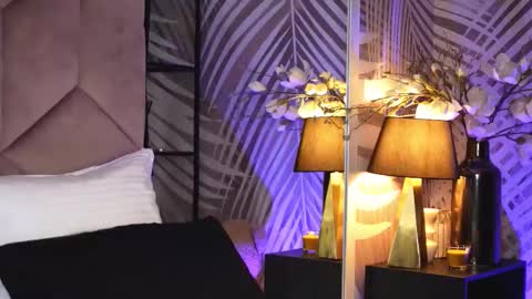 EvaRhea online show from 11/20/25, 04:01