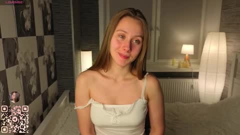 Eva online show from 10/15/25, 07:14