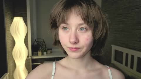 Eva online show from 05/01/26, 07:07