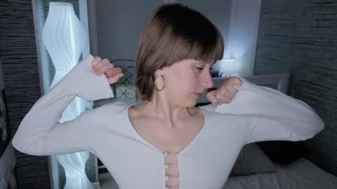 Eva online show from 06/02/26, 07:38