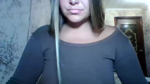 evasapples2026 online show from 07/25/26, 05:43