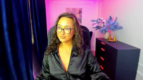Snapshot of evasarazardje chatting on 09/10/25, 11:32 evasarazardje online show from 09/10/25, 11:32