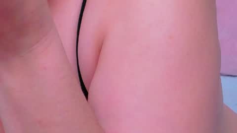 Snapshot of evasinclairr chatting on 05/07/26, 05:02 evasinclairr online show from 05/07/26, 05:02