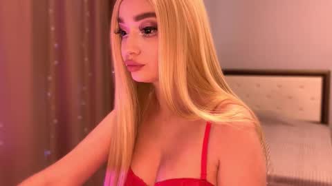 Eva online show from 11/10/25, 07:29