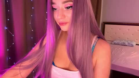 Eva online show from 11/29/25, 01:08