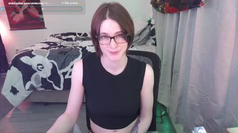 Snapshot of evavivi59 chatting on 02/14/25, 02:50 Vivi online show from 02/14/25, 02:50