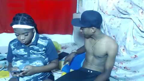 Eva And Emmanuel online show from 06/09/26, 04:07