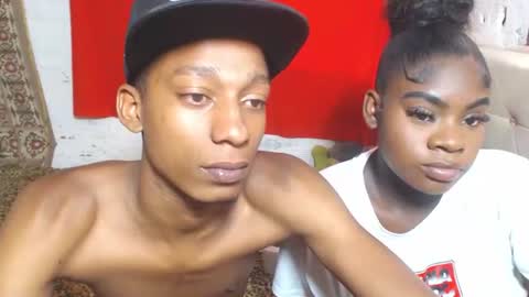 Eva And Emmanuel online show from 07/25/26, 06:49