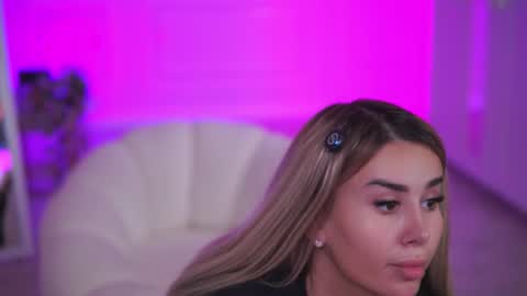 Eva online show from 11/09/25, 07:12