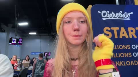 Snapshot of eve003300 chatting on 10/24/25, 10:06 Goddess Eve online show from 10/24/25, 10:06