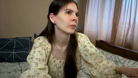 Snapshot of eveandrobert chatting on 07/03/26, 03:18 EveRobert online show from 07/03/26, 03:18