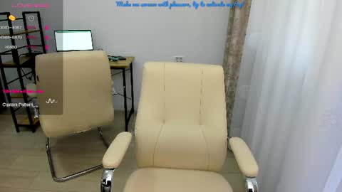 eveeevian online show from 07/20/26, 10:39