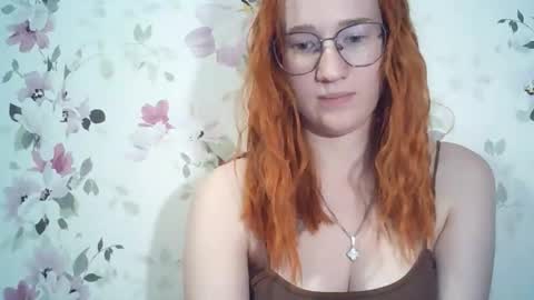 Evelina online show from 05/13/26, 01:19