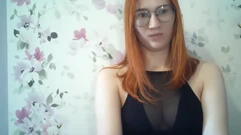 Evelina online show from 05/15/26, 01:51