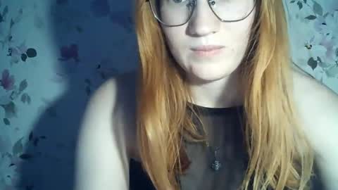 Evelina online show from 06/18/26, 03:49