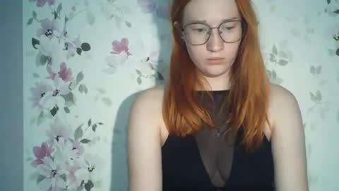 Evelina online show from 06/30/26, 03:57