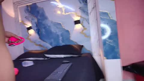 cielo online show from 09/25/25, 03:10