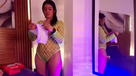 cielo online show from 10/28/25, 03:21