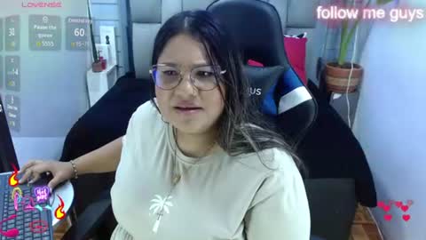 evelin zaens online show from 07/28/26, 11:17