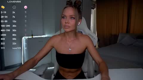 Evelina online show from 07/11/26, 10:07
