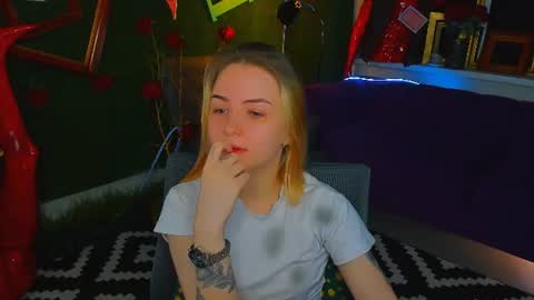 Evelina online show from 06/11/26, 09:07