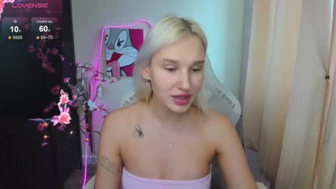 Evelina online show from 03/08/26, 09:02