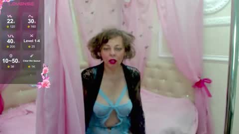 Evelina Love online show from 10/19/25, 04:02