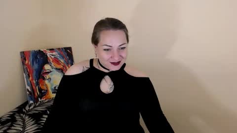 Lydia online show from 09/25/25, 08:01