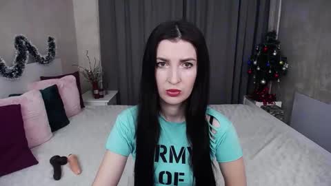 Evelin online show from 12/20/25, 06:20