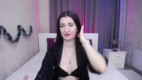 Evelin online show from 01/15/26, 06:40