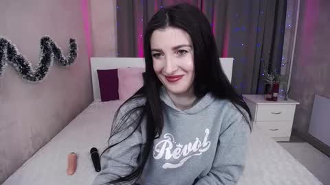 Evelin online show from 01/19/26, 06:17