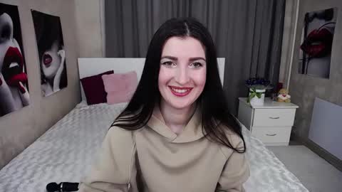 Evelin online show from 02/25/26, 06:45