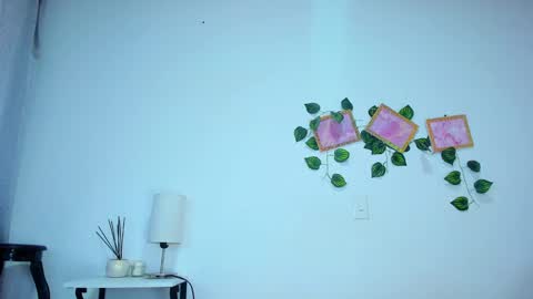 Evelin Miller online show from 11/05/25, 11:54