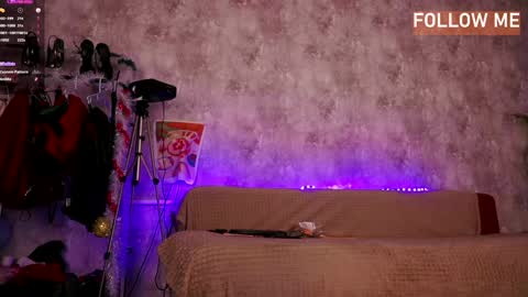 evelively online show from 12/06/24, 09:57