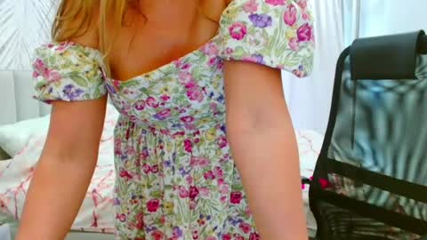 evelove online show from 07/28/26, 12:48