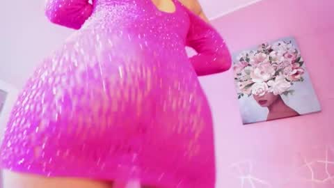 Snapshot of evelyn__rose1 chatting on 03/16/26, 05:44 evelyn__rose1 online show from 03/16/26, 05:44
