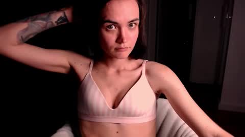 Evelyn online show from 11/05/25, 11:49