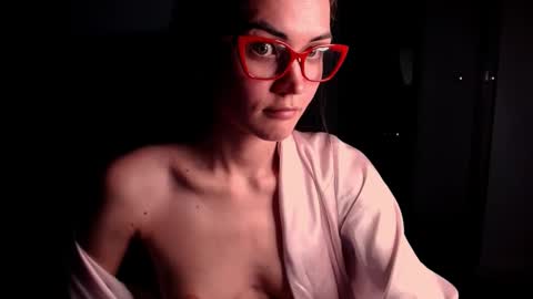 Snapshot of evelyn_gg chatting on 01/31/26, 07:11 Evelyn online show from 01/31/26, 07:11
